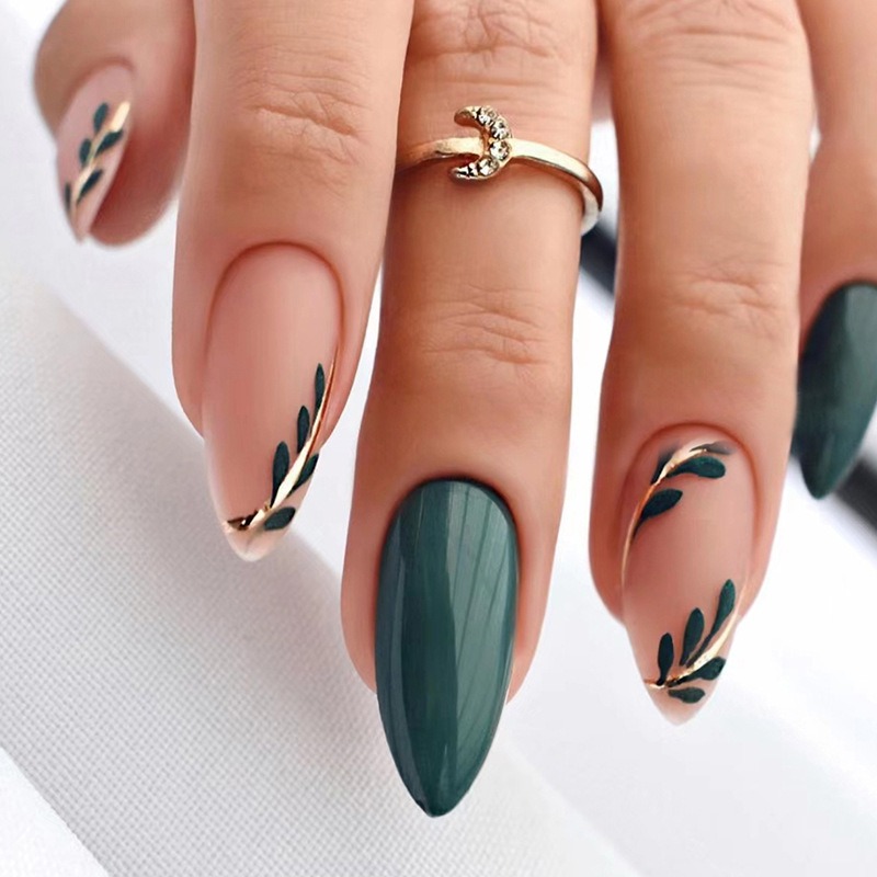 Nail Art Simple - 24P/Set Orta uzunlukta Badem Çivilere Basın