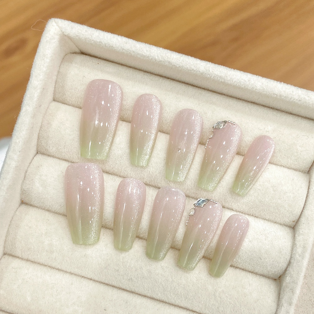 El yapımı Badem Tırnaklar üzer - Nail Art Simple incelemesi ve fiyatı